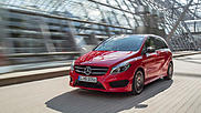 Mercedes представил обновленный компактвэн B-класса